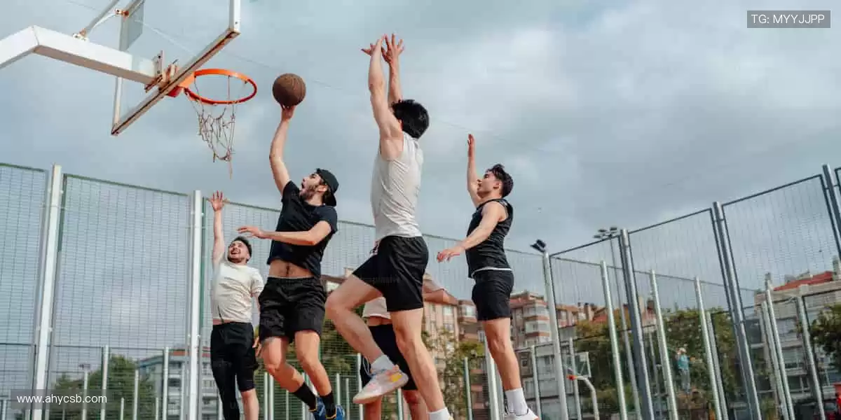 🎧赛事解说,声临其境!大咖解读,深度解析比赛战术🎙️